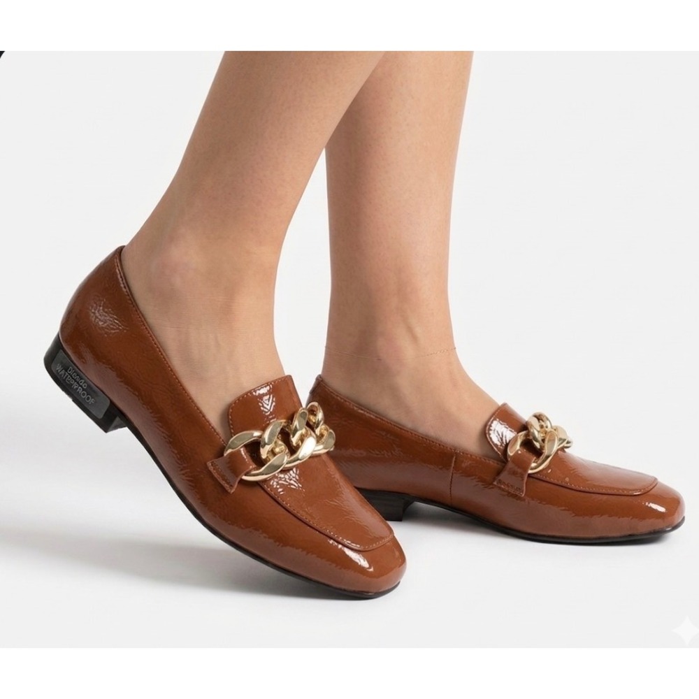 Blondo Sonny Waterproof Brown Patent Chain Loafers Square‎ Toe Shoes Size 5